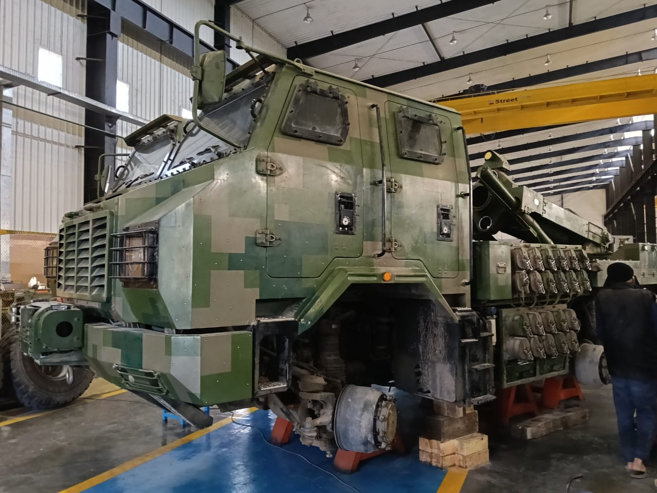 3D scanning of a military vehicle on site